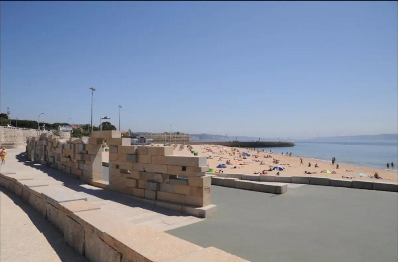Sea View Apartment & 4 Minutes Walk To The Beach Paco de Arcos Exterior photo